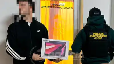 Compraban con una tarjeta ajena y datos falsos: así cayó la venta de la notebook en una plaza