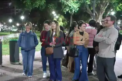 Un paseo nocturno por los edificios que guardan la historia de Paraná