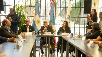 La UNCa va al interior: congreso descentralizado con sedes en Londres, Santa María y otros pueblos
