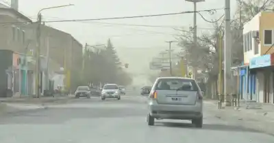 Ráfagas de 70 km/h y nieve en la cordillera, pero el SMN anticipa un dato que pocos esperaban