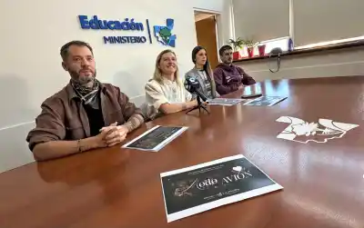 Una obra de teatro para frenar el grooming y las violencias digitales en las escuelas