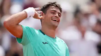 La dura prueba de Navone tras eliminar a Djokovic: hora y TV del cruce con Berretini