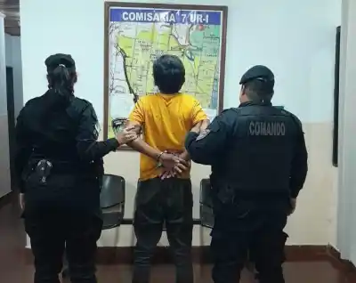 Atacó a puñaladas a su pareja y a su hijastra y terminó detenido por femicidio en grado de tentativa