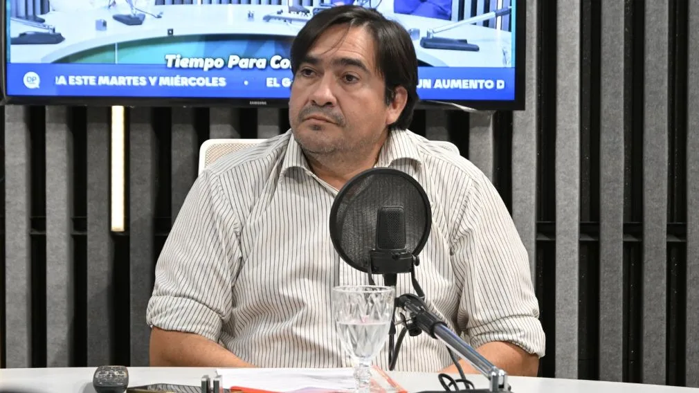 Mario Guzmán.