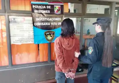 Le propuso un encuentro íntimo y él se negó: lo que la joven hizo antes de irse encendió las alarmas
