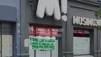 Cierran Musimundo en Formosa y denuncian que no quieren pagar indemnizaciones