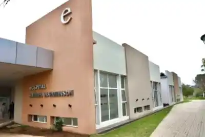 Echaron sin aviso a seis empleados del hospital de Monte Caseros y temen una ola de despidos