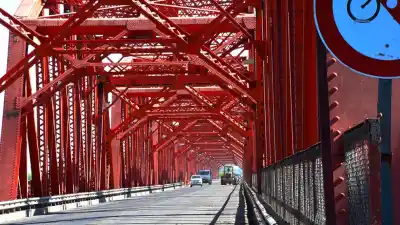 Un choque en cadena en el Puente Carretero obligó a cortar el tránsito