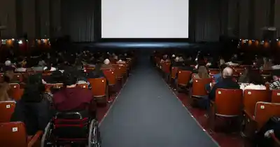 El Cine Ducal suma dos estrenos y una película que resiste: todo lo que hay en cartelera