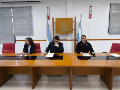 Casi $800 millones para que el fuego no arrase con el campo pampeano
