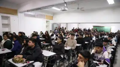 130 estudiantes de escuelas rurales se juntaron para descubrir qué hacer después de la secundaria