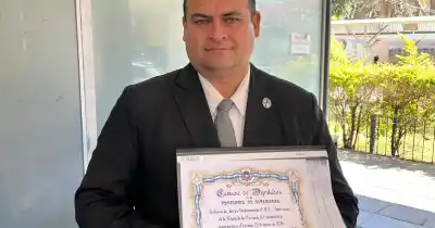 El reconocimiento que la Policía recibió en Diputados, en su 203° aniversario