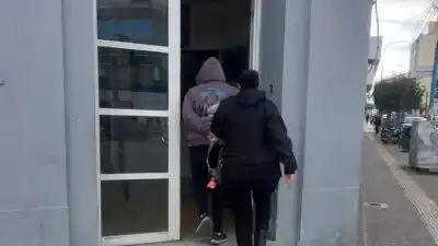 La liberaron tras el ataque con cúter y ahora denuncian una nueva escalada