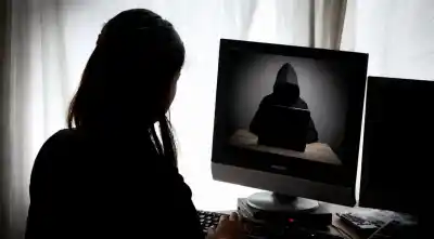 Denunció la directora, hablaron ocho alumnas: el chat que hundió a un profesor de Orán