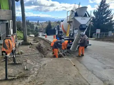 Reanudan una obra clave para peatones, pero el invierno obligó a cambiar el plan