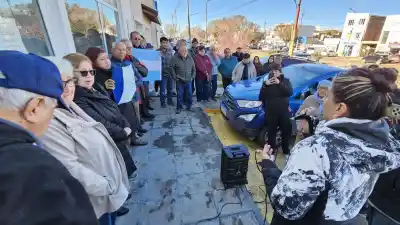 La senadora que fue al PAMI a reclamar por los jubilados y lanzó una advertencia al Gobierno