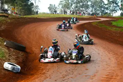 Un punto separa a los dos líderes: la definición más caliente del Misionero de Karting llega a Puerto Rico