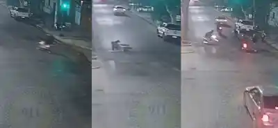 Un motoarrebatador intentó escapar a toda velocidad y los testigos lo atraparon tras un derrape