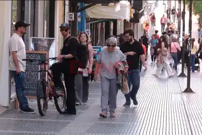 Compras los miércoles en el centro: descuentos de hasta 20% y cuotas sin recargo