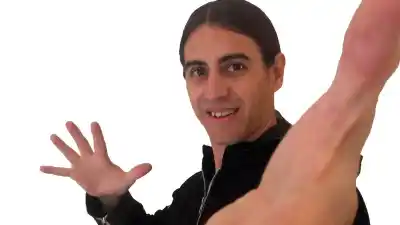 El mago argentino que se codea con los mejores del mundo y llega a San Juan con un show único