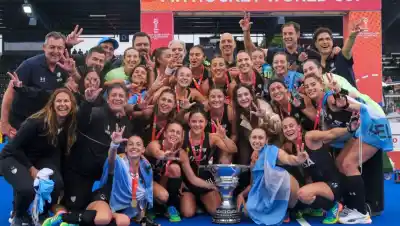 La dirigente rionegrina que vivió el título mundial de Las Leonas desde adentro