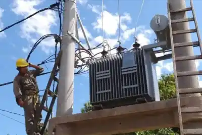 Cortes de luz en Corrientes: las zonas y horarios que quedarán a oscuras este jueves
