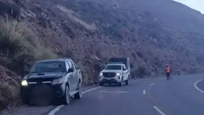 Manejaba en zigzag por la ruta 52 y otros conductores lo denunciaron: el test de alcoholemia reveló una cifra impactante