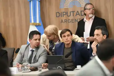 La oposición denunció una maniobra dilatoria y ratificó la sesión del 9 de septiembre