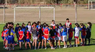 Único equipo salteño en carrera, con la serie abierta: el sábado busca el zarpazo en casa