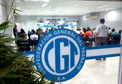 La CGT chaqueña cruzó a una diputada por su voto en las PASO y la acusó de jugar para el oficialismo