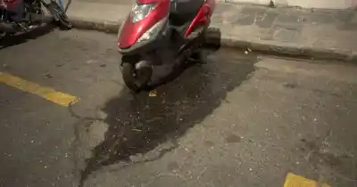 Una pérdida de agua subterránea amenaza viviendas protegidas en Sarmiento y Zurita