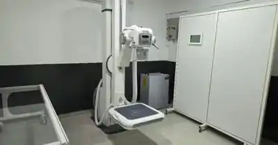 Un médico pagó $110 millones por equipos que nunca llegaron: acusan a dos hombres por una estafa millonaria