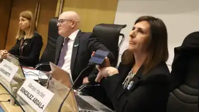 La interna de JSRN estalló en la Legislatura y el jefe de bloque cruzó a los disidentes