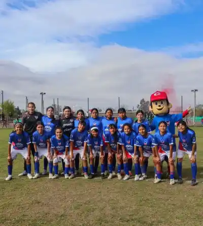 Empezó con 8 chicas en 2018 y hoy define su pase a la final del Regional