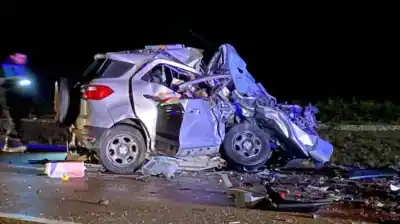 Chubut: Un choque frontal en la ruta 3 dejó un saldo trágico y un nene en terapia intensiva