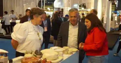 Cornejo pidió ampliar la oferta de vuelos para potenciar el turismo en Mendoza