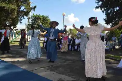 Monteros celebra el Día de la Tradición