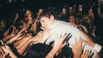 Dillom sorprende con un recital gratis en Rosario: cómo conseguir las entradas