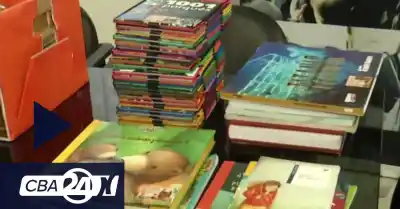 El colectivo que se convirtió en biblioteca: la campaña que junta miles de libros para escuelas