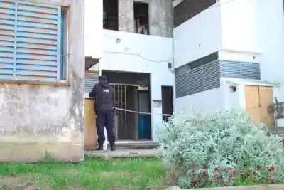 Hallaron sin vida a un arquitecto en Paraná: dos detenidos y una maza bajo la lupa