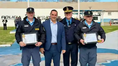 La Policía de Neuquén estrena dos nuevos rangos para suboficiales: qué cambia con la Ley 3516