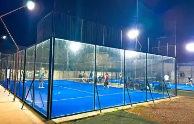 El proyecto de dos canchas que posiciona a Añatuya en el mapa del pádel
