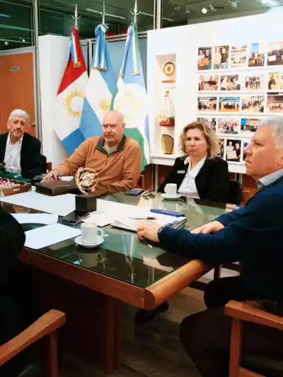 El plan que puede cambiar las compras en Arroyito: beneficios y créditos para comercios