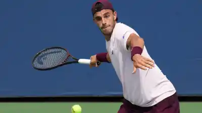 Duelo de argentinos en el US Open: el dato que marca el cruce entre Navone y Etcheverry