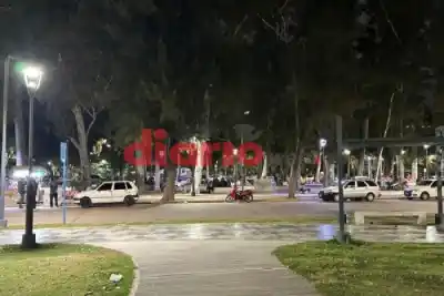 Viento de hasta 60 km/h: la advertencia de Defensa Civil para Santiago