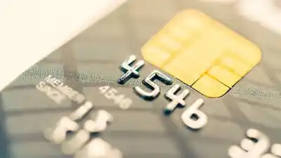 El truco para pagar la tarjeta en dólares sin el recargo del 30% en septiembre
