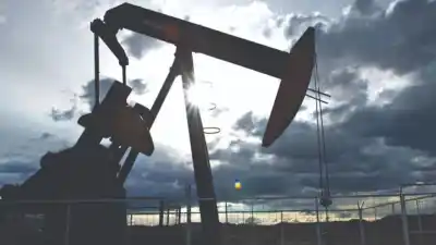 La tensión en Medio Oriente dispara el petróleo: qué empresas argentinas salen ganando