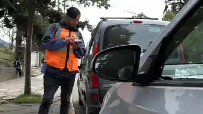 El intendente de Bariloche eligió a Altec para el estacionamiento medido y la oposición ya cuestiona la decisión