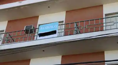 Se quedó en la vivienda tras el alquiler y ahora deberá pagar más de un millón por mes