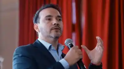 Corrientes se despega de la Nación: Valdés confirmó el desdoblamiento electoral y cargó contra las PASO